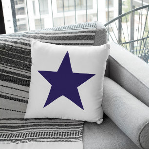 Almofada Estrela náutica azul marinho sobre fundo branco
