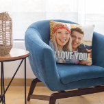 Almofada Eu Te Amo Foto De Namorado<br><div class="desc">Expresse seu amor com o nosso Namorado de "Eu te amo" Travesseiro decorativo de Foto de Presente, onde cada abraço é um lembrete dos momentos queridos que você compartilhou. Esta travesseiro é uma canvas para a sua afeição, com uma foto personalizada de você e seu namorado na frente e no...</div>