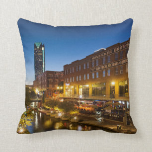 Almofada EUA, Oklahoma, Oklahoma City, Bricktown