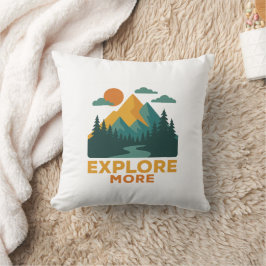Almofada Explore mais - Retro Mountain & Forest Adventure