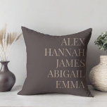 Almofada Família Personalizada de Nomes de Crianças Elegant<br><div class="desc">Travesseiro decorativo Familiar Personalizado de Nomes de Crianças Elegantes Modernos.</div>