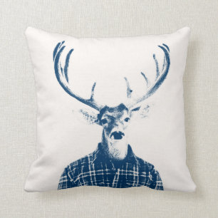Almofada Fanfarrão rústico do homem com os Antlers no azu