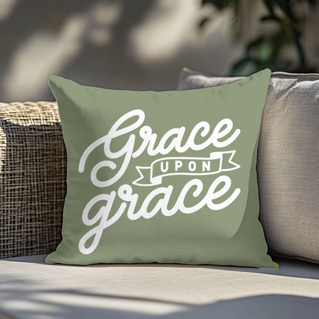 Almofada Farmhouse Olive Green Grace Travesseiro decorativo (Criador carregado)