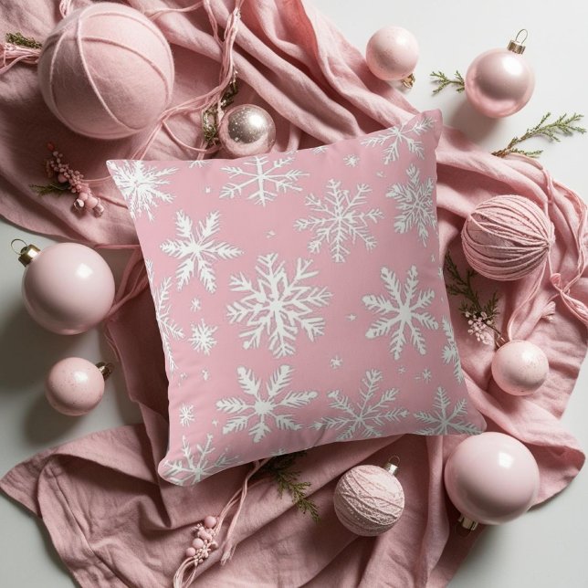Almofada Feriados de Flocos de Neve Rosa Elegante (Elegant Vintage Pink Snowflakes pattern Holidays Throw Pillow)