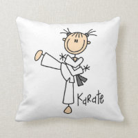 Figura t-shirt e presentes da vara do karaté da