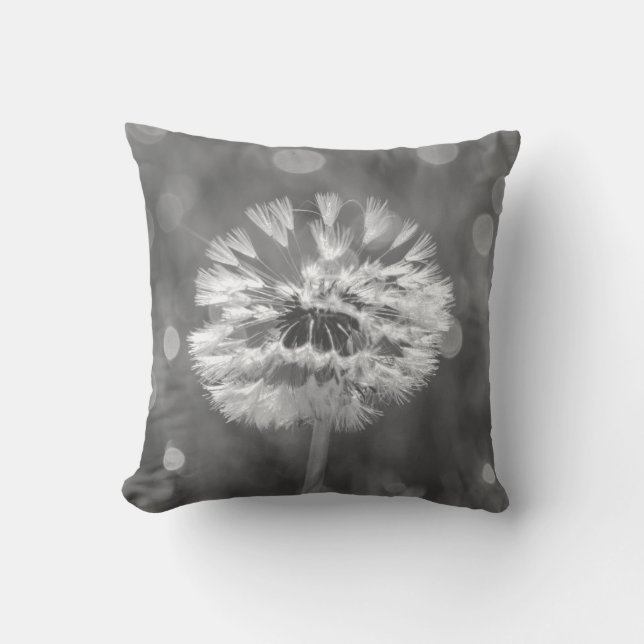 Almofada Flor Fluffy Dandelion Black and White (Frente)