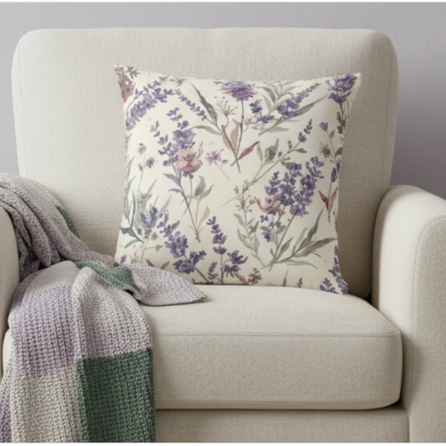 Almofada Flor Lavanda Selvagem Boho Botânica Floral (Criador carregado)