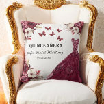 Almofada Floral Burgundy Princesa Quinceanera Aniversário<br><div class="desc">O Travesseiro decorativo de aniversário da Princesa Floral Quinceañera, Quinceañera, adiciona um toque de elegância à sua celebração. Apresentando um rico fundo burguês com delicados sotaques florais, este travesseiro complementa perfeitamente uma quinceñera com o tema da princesa. Personalizado com o seu nome ou detalhes do evento, é uma bela manutenção...</div>