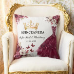 Almofada Floral Burgundy Princesa Quinceanera Aniversário<br><div class="desc">O Travesseiro decorativo de aniversário da Princesa Floral Quinceañera, Quinceañera, adiciona um toque de elegância à sua celebração. Apresentando um rico fundo burguês com delicados sotaques florais, este travesseiro complementa perfeitamente uma quinceñera com o tema da princesa. Personalizado com o seu nome ou detalhes do evento, é uma bela manutenção...</div>