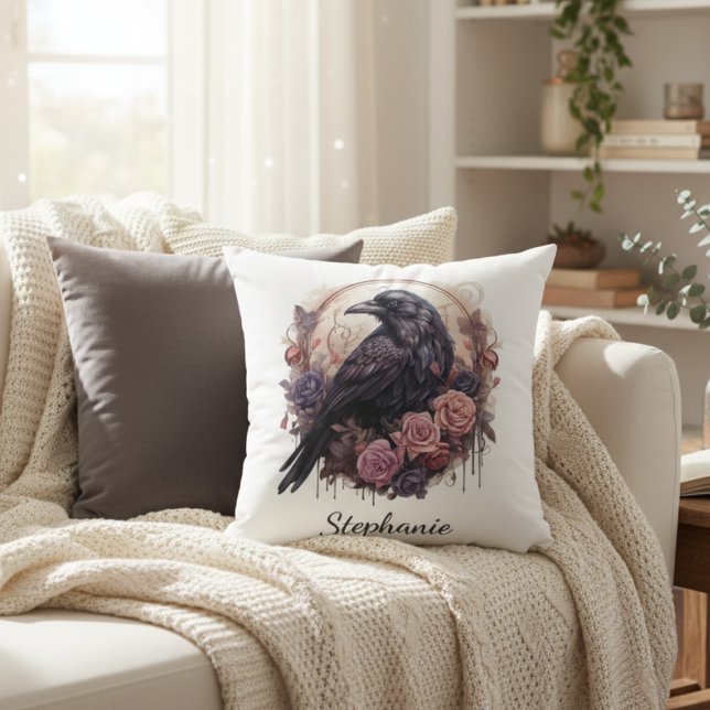 Almofada Floral Corvo Gótico Academia Sombria (Raven with roses personalized pillow)