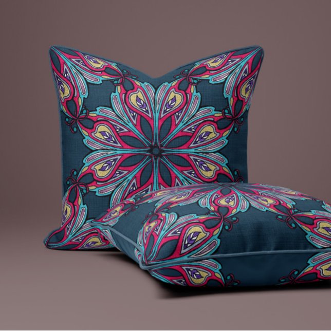 Almofada Flores Boho em Azul Marinho Profundo (Criador carregado)