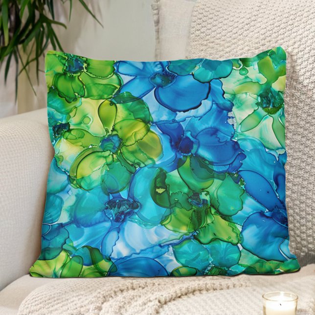 Almofada Flores de Álcool Verde Azul (Blue and green alcohol ink floral pillow)