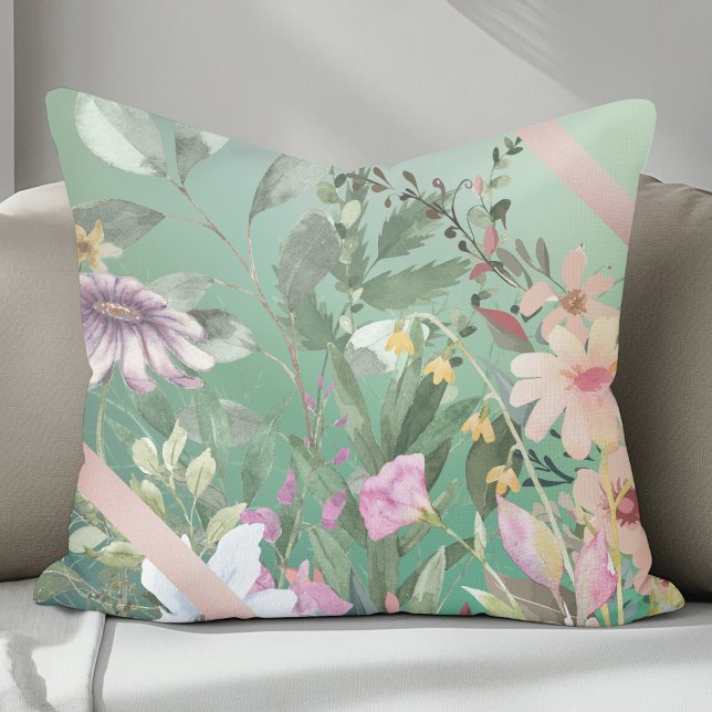 Almofada Flores De Aquarela Cócegas Com Fundo Verde Sage (Criador carregado)