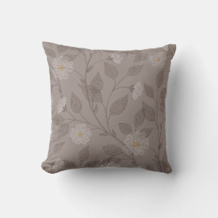 Almofada Flores e folhas bordadas, design sem costura.