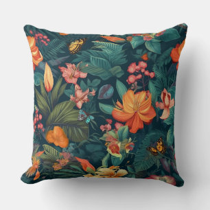 Almofada Flores e Folhas Tropicais com Borboletas