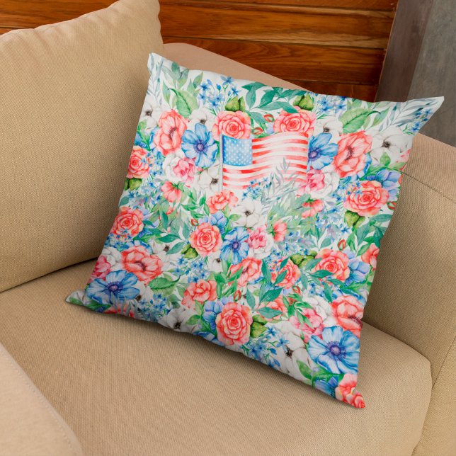 Almofada Flores Vermelhas Brancas E Azuis Patriótica 4 De J (Criador carregado)
