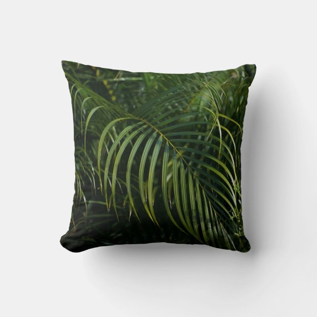 Almofada Folha Verde Escura Tropical e Botânica (Frente)