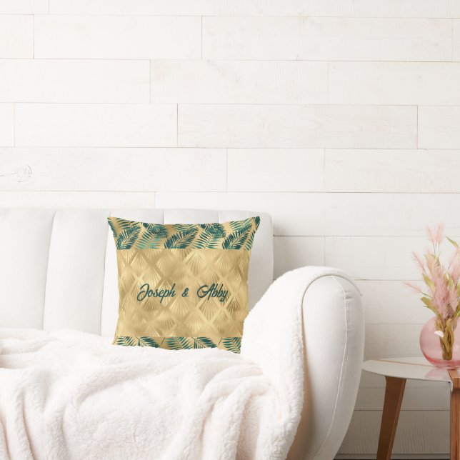 Almofada Folhas Elegantes em Verde e Dourado  (Sofá)