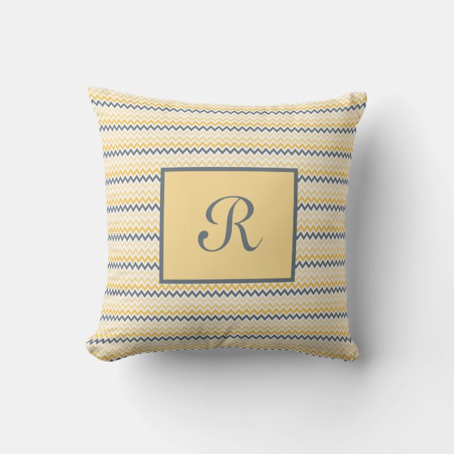 Almofada Fonte de letra cursiva com chevron cinza e amarelo (Frente)