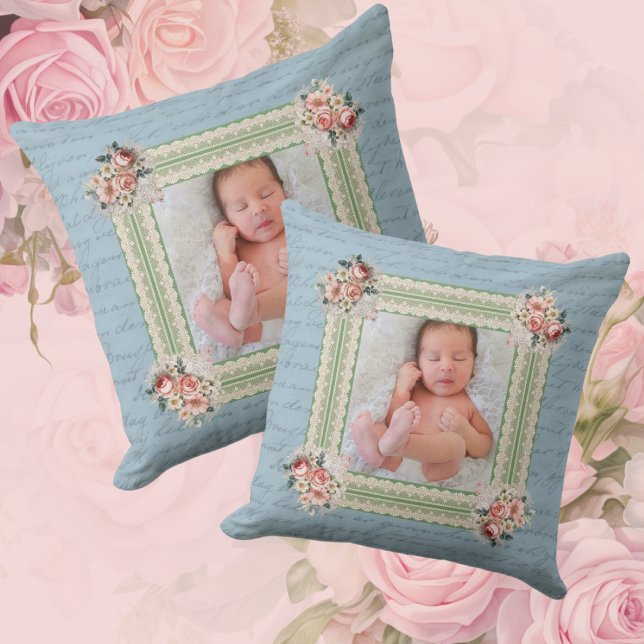 Almofada Foto Damask Desbotado Vitoriano Antigo  (Personalize with photo of your choice!)