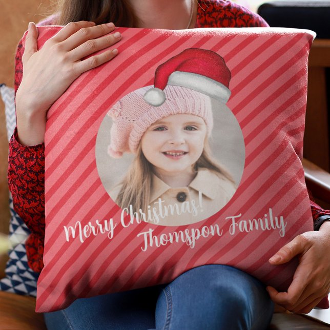 Almofada Foto de Papais noeis de Greve Vermelha de Natal (Cute Merry Christmas Santa Hat Photo Pillow)