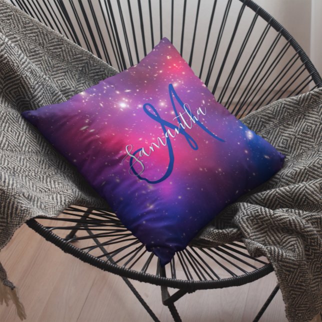 Almofada Foto do Monograma Azul Celestial, Rosa-Quente e Ma (Hot Pink and Navy Blue Celestial Monogram Throw Pillow)