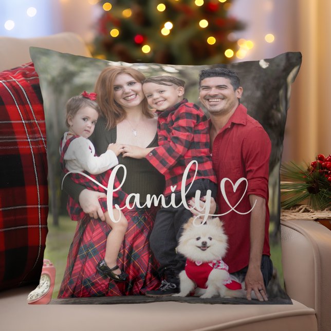 Almofada Foto personalizada com sobreposição de script da f (Custom Photo with Family Script Overlay Double Sided Throw Pillow - Just add your favorite photo)