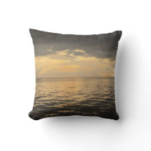 Fotografia da Reflexão do Pôr do Sol no Oceano - M