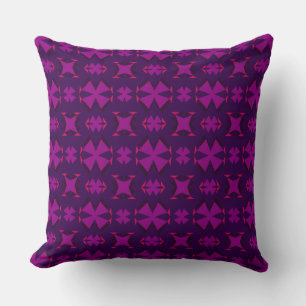 Almofada Fuchsia Geotech: A Vibrant Abstract Geometric Text