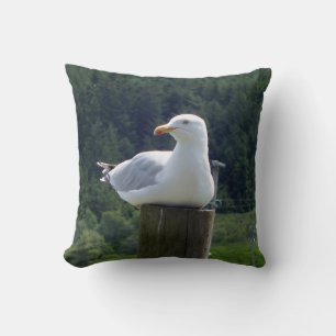 Almofada Gaivota Praiana Cênica Descansando Com Fundo Flore