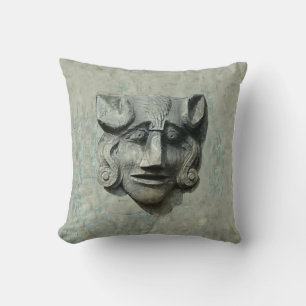 Almofada Gargoyle - Ruas. Maria - Beverley