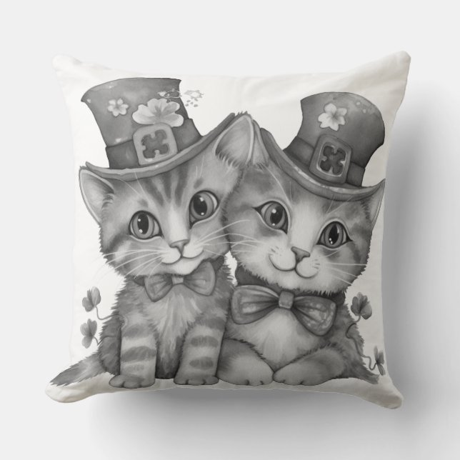 Almofada Gatinhos pretos e brancos com grandes olhos felize (Frente)