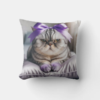 Almofada Gato American Shorthair com um Laço