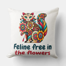 Almofada Gato atordoante em flores silvestres Cottagecore