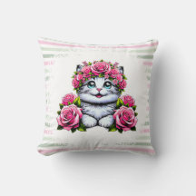 Gato Branco Encantador com Coroa Floral