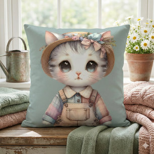 Almofada Gato Cottagecore com Macacão e Chapéu de Palha