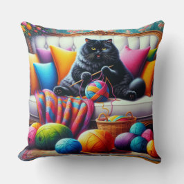 Almofada Gato no sofá com coisas doces
