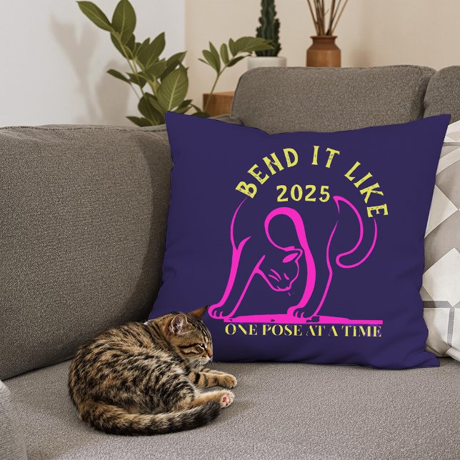 Almofada Gato Personalizável De Ioga "Dobre Como 2025" (Criador carregado)