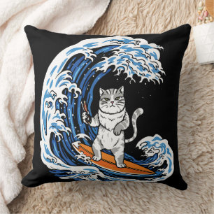 Almofada Gato Surfista na Onda Azul Épica – Oceano de Desen
