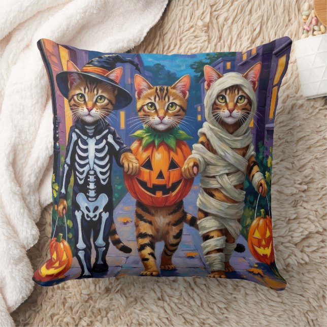 Almofada Gatos Bengala Trick-or-Treating em Fantasia de Hal (Cobertor)