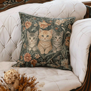 Almofada Gatos em um Jardim de Vintagem do William Morris