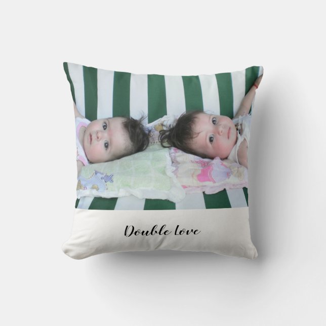 Almofada Gêmeos com Amor Duplo, Corações Padrão (Frente)