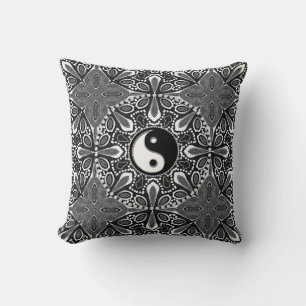 Almofada Geométrica Tribal Preto e Branco Yin Yang