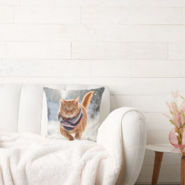 Almofada Ginger Cat Correndo Em Flocos De Neve
