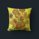 Almofada Girassóis de Van Gogh, Vintage Fine Art<br><div class="desc">A Arte de Van Gogh - Vase de Catorze Girassóis é apresentada neste travesseiro de decoração domiciliar. Que belo e alegre presente para ela!</div>