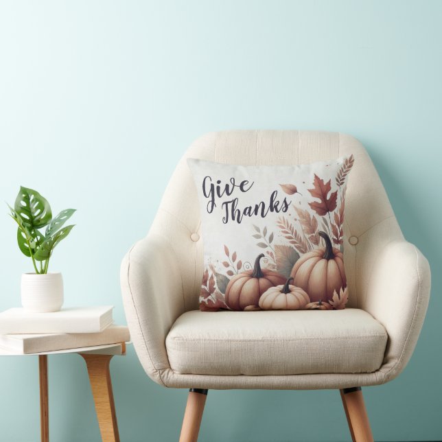 Almofada Give Thanks Pumpkin Throw Pillow - Customizable (Cadeira)