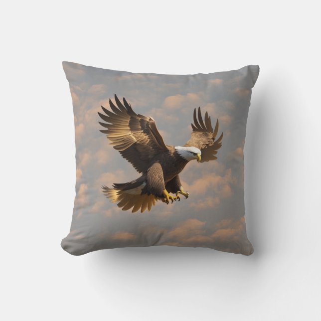 Almofada Golden Eagle Sky Throw Pillow (Frente)
