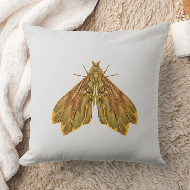 Almofada Golden Forest Moth – Surreal Nature Form (Cobertor)