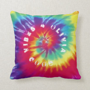 Almofada "Good Vibes 4 You" Nome Personalizado Rainbow Tie