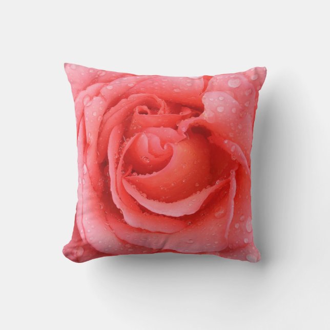 Almofada Gotas de Água de Rosa Vermelha Romântica (Frente)